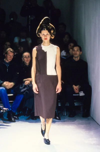 Look 30